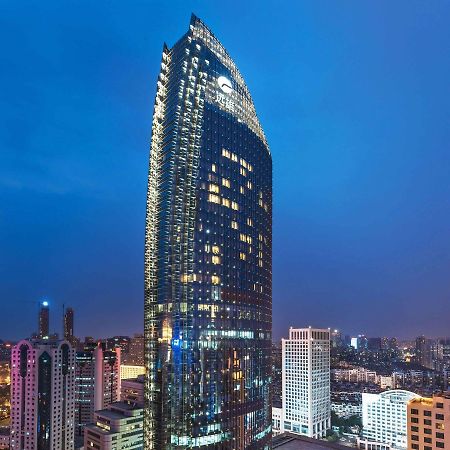 Grand Madison Qingdao Harbour-View Central（Former Qingdao Farglory Hotel） Экстерьер фото