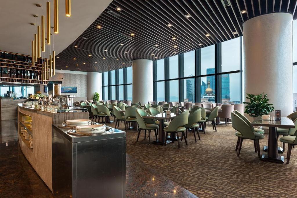 Grand Madison Qingdao Harbour-View Central（Former Qingdao Farglory Hotel） Экстерьер фото