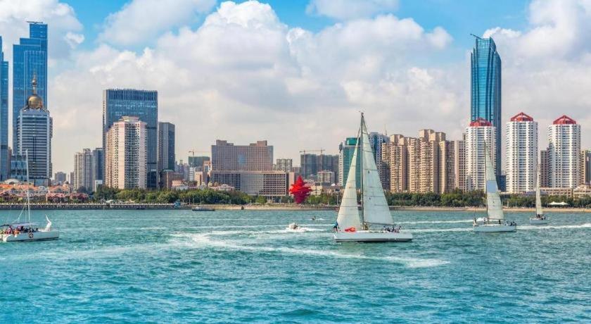 Grand Madison Qingdao Harbour-View Central（Former Qingdao Farglory Hotel） Экстерьер фото